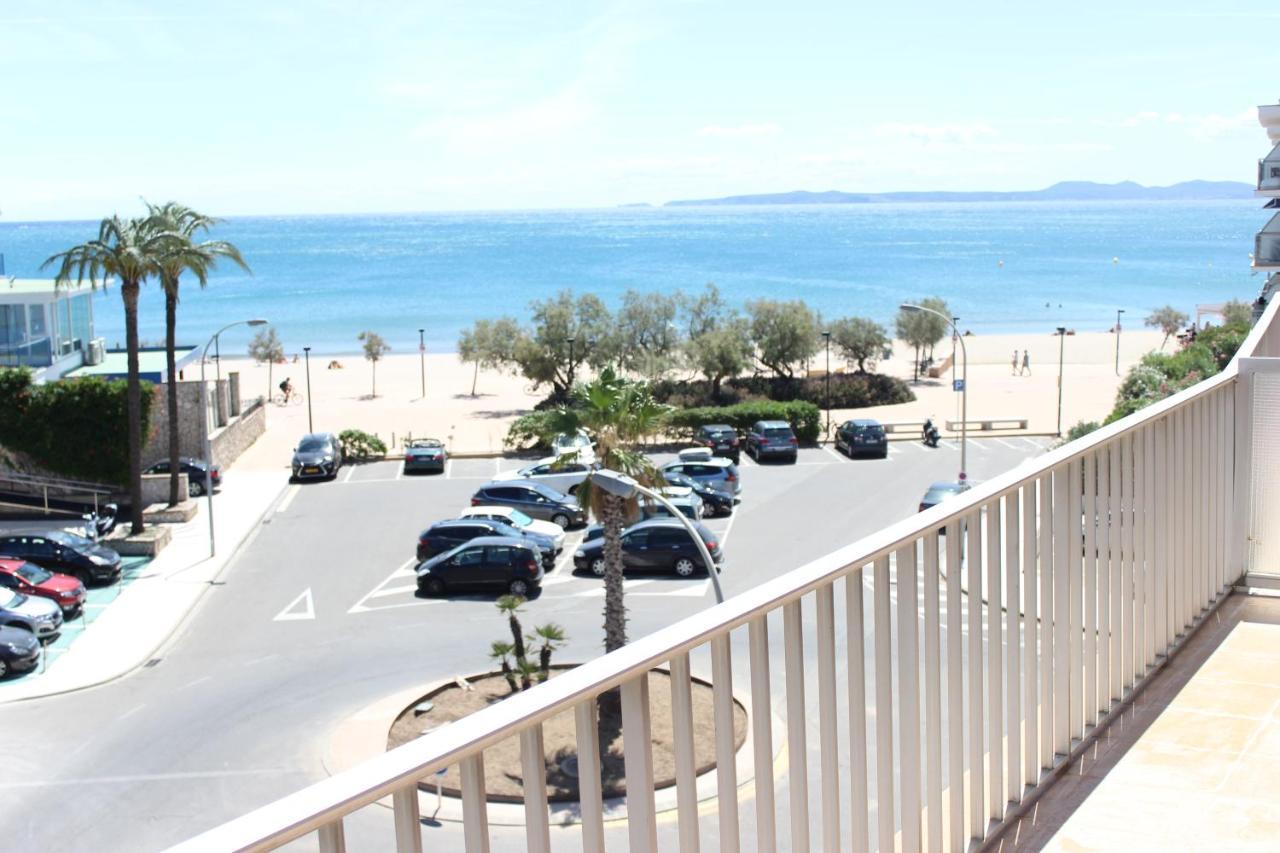 Beautiful Loft, Huge Sunny Terrace, View Over The Beach And Sea Roses Eksteriør billede